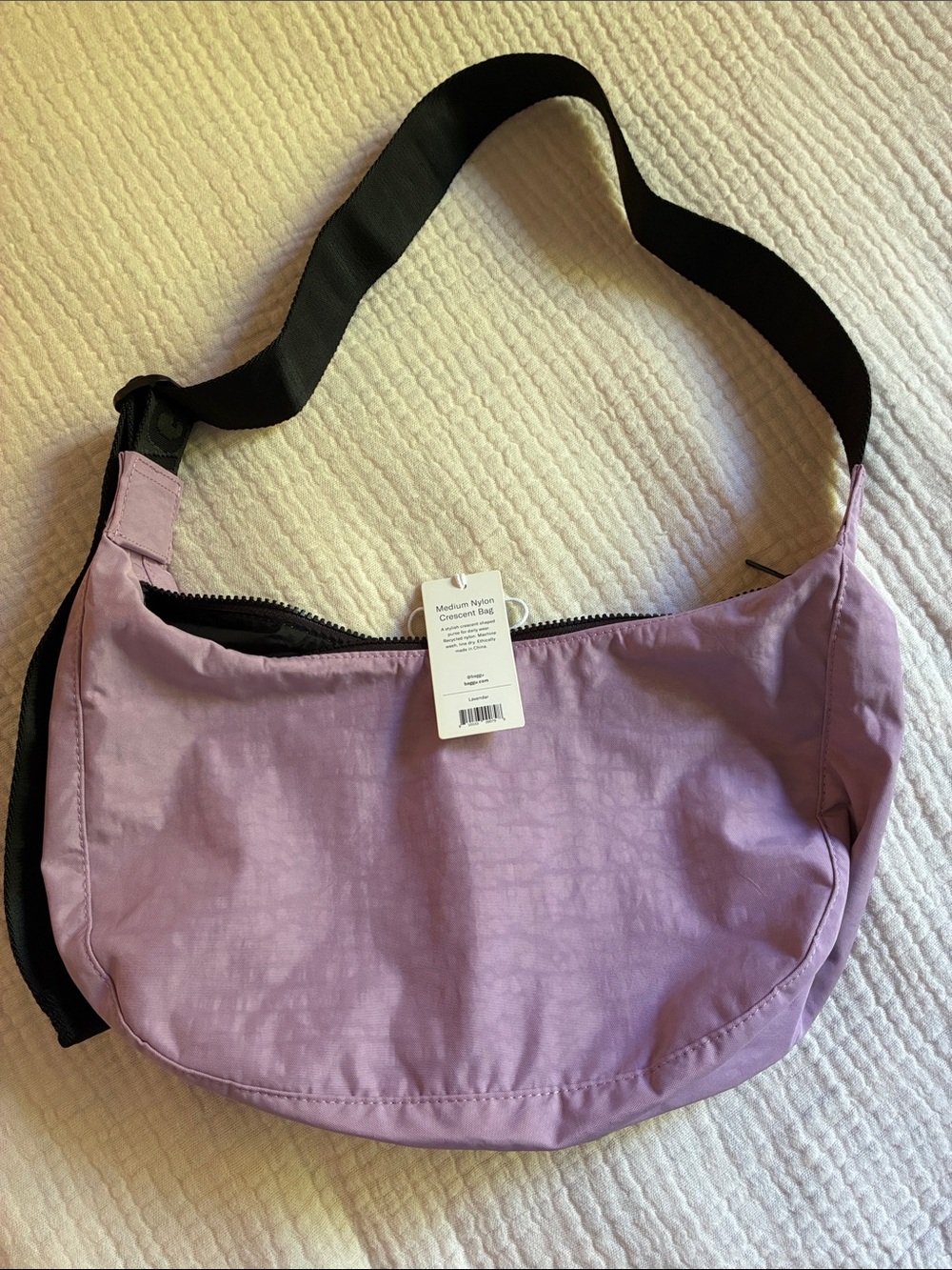 BAGGU Lavender Medium Crescent